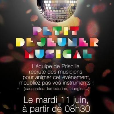 Un petit-déjeuner musical, pour commencer la journée sur les chapeaux de roues 