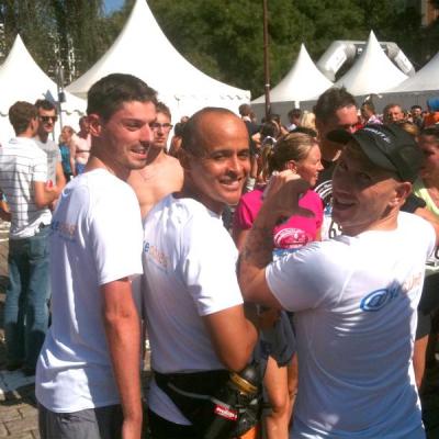 Axecibles franchit la ligne d’arrivée du marathon de Lille 2011!