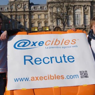 Gauthier et Victor aux couleurs d’Axecibles pour le 4L Trophy !