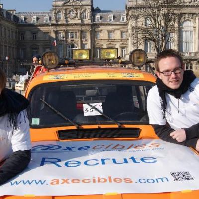 Gauthier et Victor aux couleurs d’Axecibles pour le 4L Trophy !