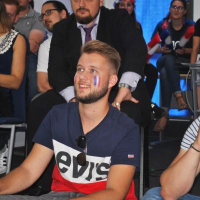 Direction les 1/2 FINALES pour l'équipe de France et pour Axecibles 