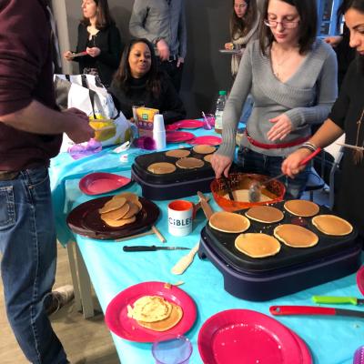 Fête de la chandeleur : Axecibles met la main à la pâte ... à crêpes !