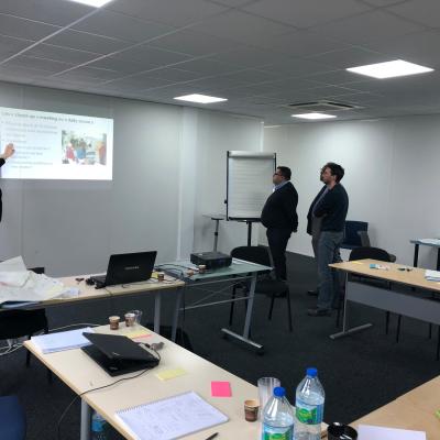 Chez Axecibles, nos responsables de services se forment au management agile !