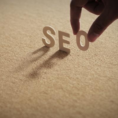 Stratégie SEO : Rendre visible son site internet par des publications régulières, mode d'emploi